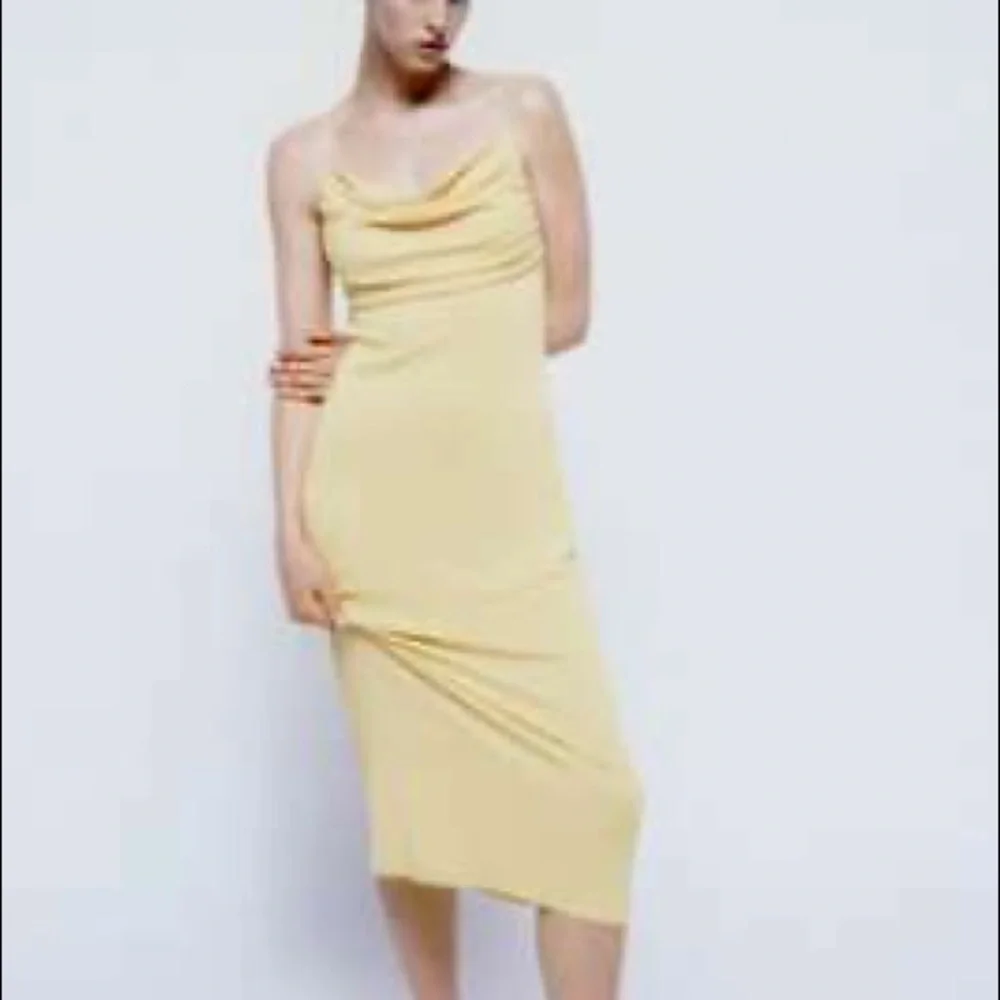 plus size homecoming dresses Zara Limited Edition Neon Yellow Dress (XSmall) – ProppedUpRentals